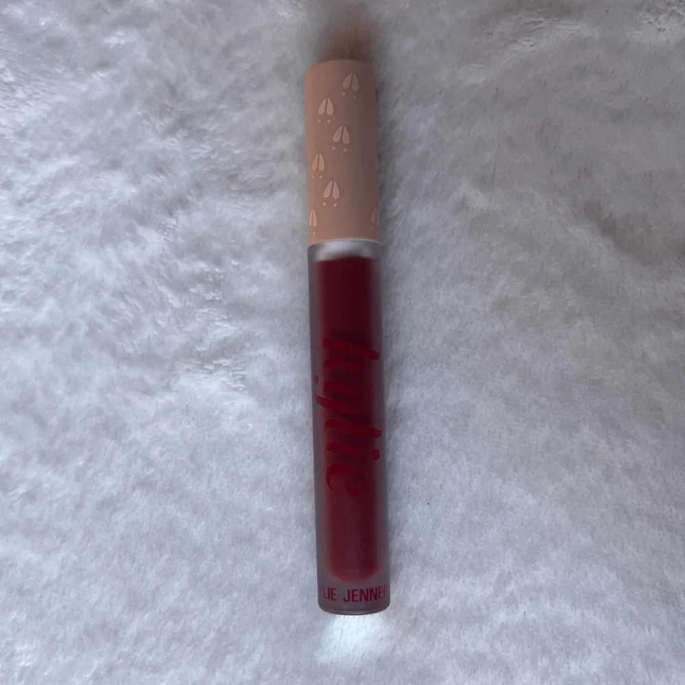 Kylie Cosmetics Matte Liquid Lipstick - Picture 2 of 6